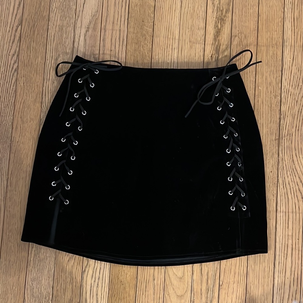 Lace up velvet skirt